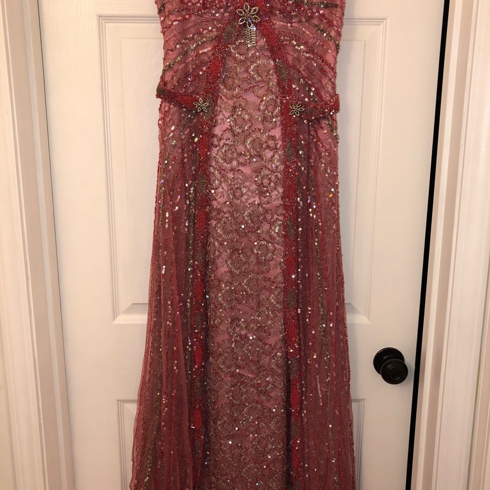 SPECIAL DRESS | HAND MADE - Picture 2 of 5